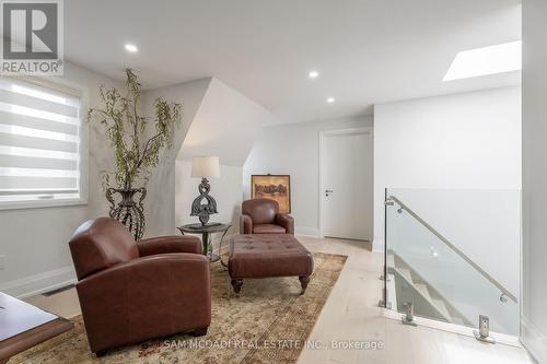 11A Maple Avenue N, Mississauga, ON - Indoor