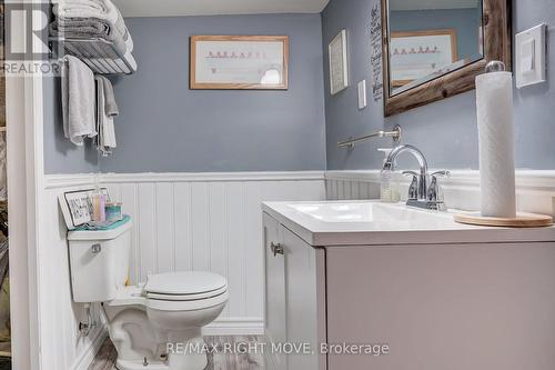 447 Sundial Drive, Orillia, ON - Indoor Photo Showing Bathroom