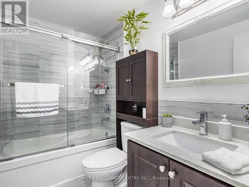 206 - 475 Bramalea Road, Brampton, ON - Indoor Photo Showing Bathroom