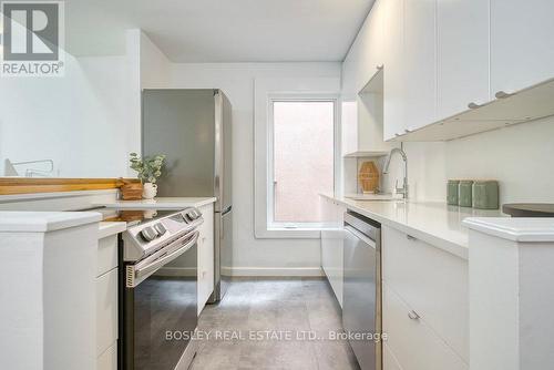 7 Howard Park Avenue, Toronto, ON - Indoor Photo Showing Kitchen