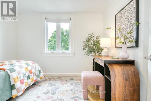 7 Howard Park Avenue, Toronto, ON - Indoor Photo Showing Bedroom