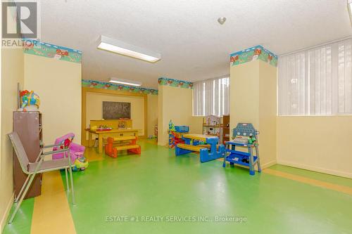 802 - 3590 Kaneff Crescent, Mississauga, ON - Indoor Photo Showing Other Room