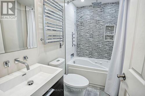 44 - 1060 Walden Circle, Mississauga, ON - Indoor Photo Showing Bathroom