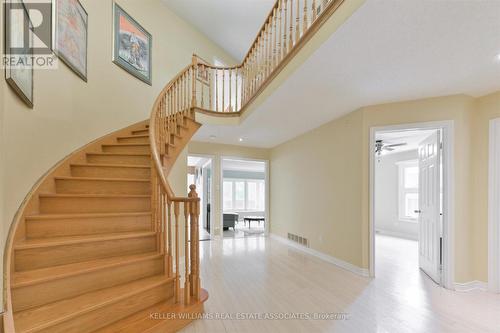 33 Hartford Trail, Brampton, ON - Indoor Photo Showing Other Room