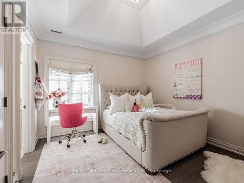 393 Maple Grove Drive, Oakville (Eastlake), ON - Indoor Photo Showing Bedroom