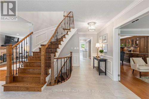 1297 Golden Meadow Trail, Oakville, ON - Indoor Photo Showing Other Room