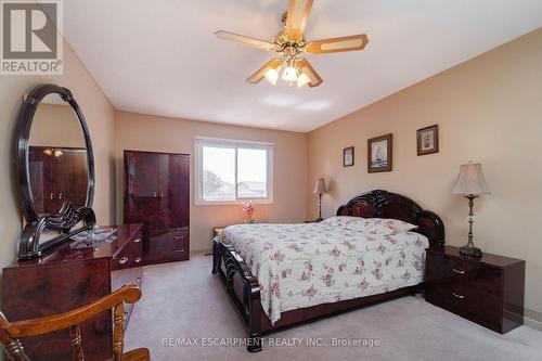 796 Thistle Down Court, Mississauga, ON - Indoor Photo Showing Bedroom