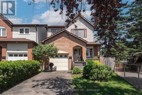 796 Thistle Down Court, Mississauga, ON - Outdoor With Facade