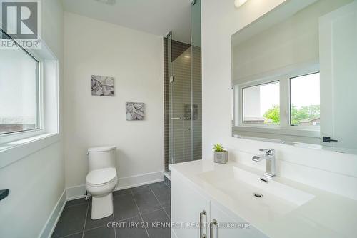 23 Blueking Crescent, Toronto (Rouge), ON - Indoor Photo Showing Bathroom