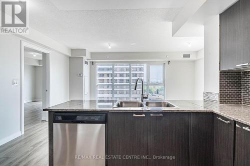 608 - 2152 Lawrence Avenue, Toronto, ON - Indoor Photo Showing Kitchen With Double Sink With Upgraded Kitchen