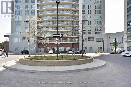 608 - 2152 Lawrence Avenue, Toronto, ON - Outdoor With Facade