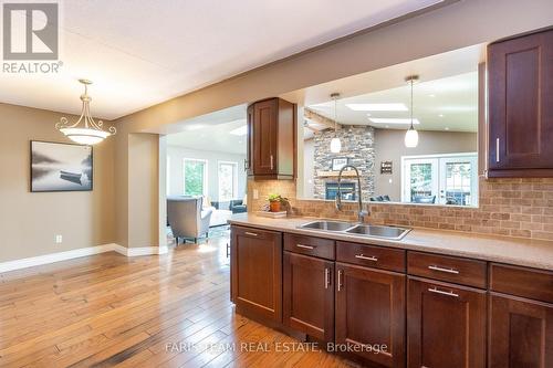 964 Corner Avenue, Innisfil, ON - Indoor Photo Showing Kitchen With Double Sink