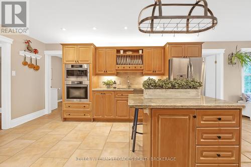 3649 Concession 7 Road, Adjala-Tosorontio, ON - Indoor Photo Showing Kitchen