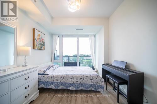 1111 - 9618 Yonge Street, Richmond Hill, ON - Indoor Photo Showing Bedroom