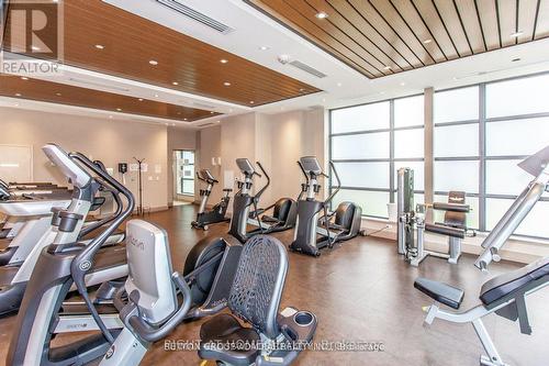 1111 - 9618 Yonge Street, Richmond Hill, ON - Indoor Photo Showing Gym Room