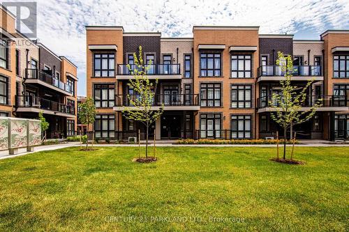 9 - 8 Sayers Lane, Richmond Hill, ON - Outdoor With Facade