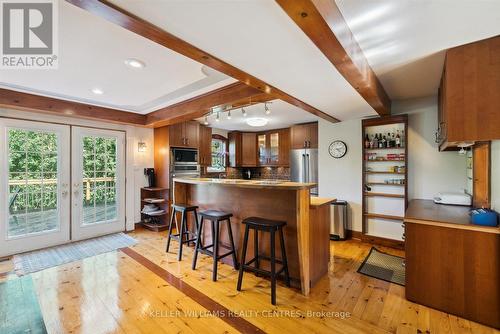 623 Varney Road, Georgina (Historic Lakeshore Communities), ON - Indoor Photo Showing Kitchen