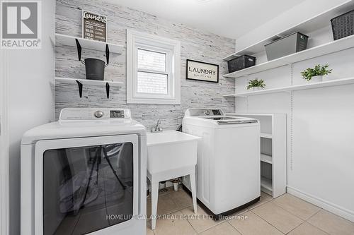 53 Priscilla'S Place, Barrie, ON - Indoor Photo Showing Laundry Room