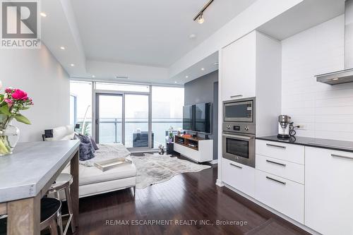 5110 - 14 York Street, Toronto, ON - Indoor Photo Showing Kitchen With Upgraded Kitchen