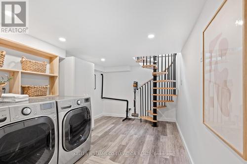 930 Manning Avenue, Toronto, ON - Indoor Photo Showing Laundry Room