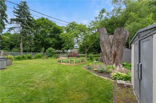 1063 Maplehurst Avenue, Burlington, ON - Outdoor