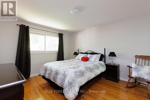 158 Odessa Avenue, London, ON - Indoor Photo Showing Bedroom