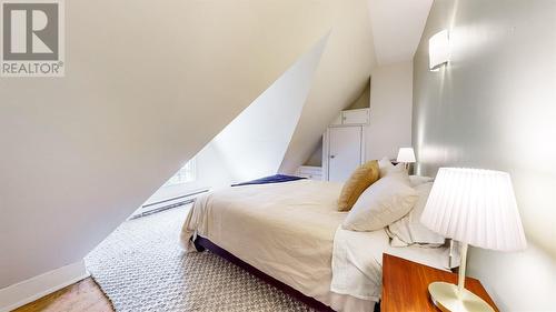 74 Circular Road, St. John'S, NL - Indoor Photo Showing Bedroom