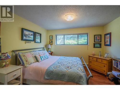 799 Creekside Road Unit# 4, Penticton, BC - Indoor Photo Showing Bedroom