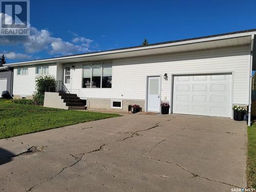 5023 Tribune Street, Macklin, SK - Outdoor