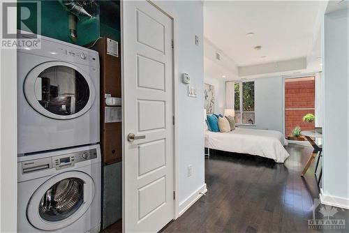 316 Bruyere Street Unit#315, Ottawa, ON - Indoor Photo Showing Laundry Room