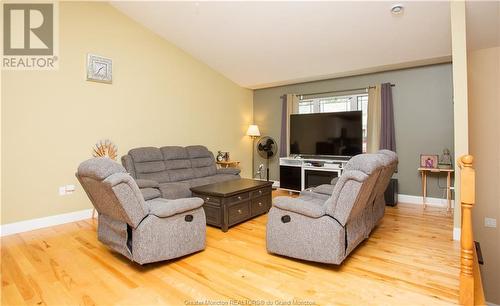 40 Trellis Crt, Moncton, NB - Indoor Photo Showing Living Room