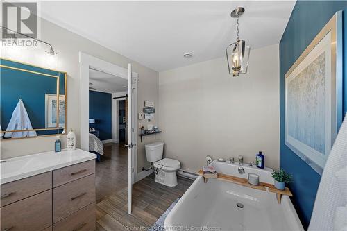 48 Belay, Moncton, NB - Indoor Photo Showing Bathroom