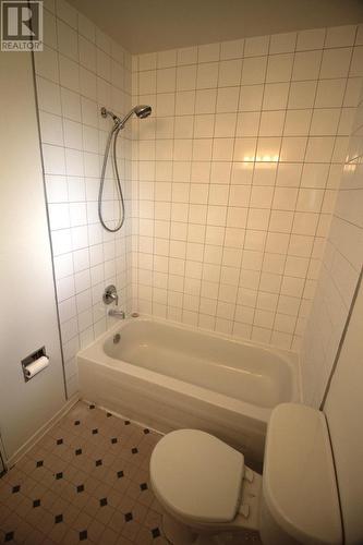 102-106 Mclean Drive, Prince George, BC - Indoor Photo Showing Bathroom