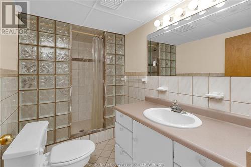 241 Shorehaven Wynd, Windsor, ON - Indoor Photo Showing Bathroom