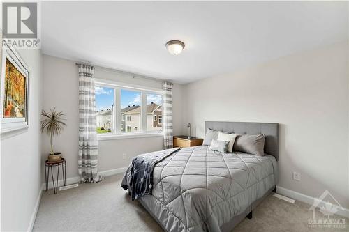 Bright bedrooms - 820 Mercier Crescent, Ottawa, ON - Indoor Photo Showing Bedroom