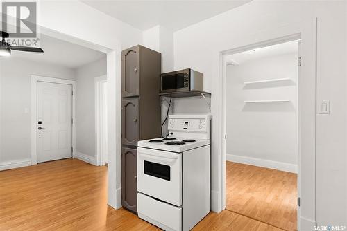 2634 Atkinson Street, Regina, SK - Indoor Photo Showing Kitchen