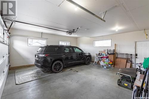 502 Kenaschuk Way, Saskatoon, SK - Indoor Photo Showing Garage