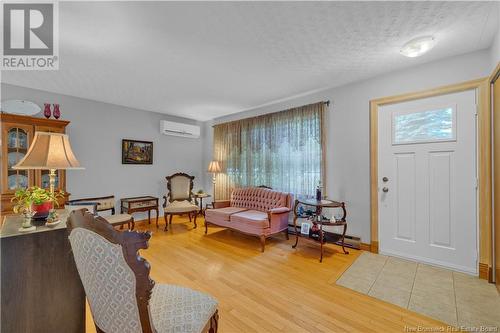 119 Scarlet Drive, Quispamsis, NB - Indoor Photo Showing Living Room