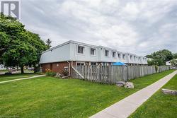 320 TRAYNOR Avenue Unit# 16  Kitchener, ON N2C 2J1