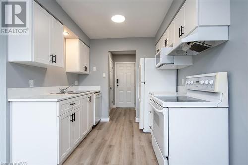 Kitchen - 320 Traynor Avenue Unit# 16, Kitchener, ON - Indoor Photo Showing Laundry Room