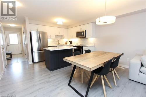 145 South Creek Drive Unit# B2, Kitchener, ON - Indoor Photo Showing Kitchen With Upgraded Kitchen