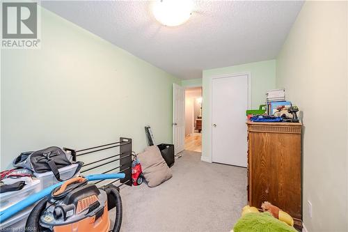 14 Williamsburg Road Unit# 48, Kitchener, ON - Indoor Photo Showing Bedroom