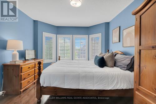 2660 Devonsley Crescent, Oakville, ON - Indoor Photo Showing Bedroom