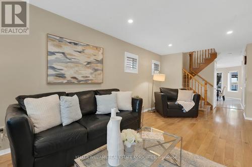 2660 Devonsley Crescent, Oakville, ON - Indoor Photo Showing Living Room