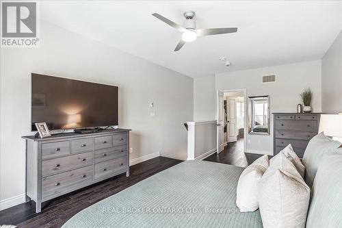 61 - 295 Royalton Common Drive, Oakville, ON - Indoor Photo Showing Bedroom