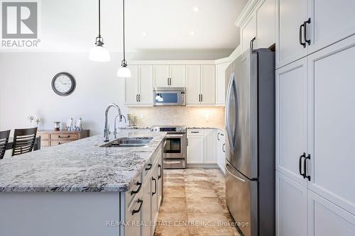 80 Taylor Drive, East Luther Grand Valley (Grand Valley), ON - Indoor Photo Showing Kitchen With Stainless Steel Kitchen With Double Sink With Upgraded Kitchen