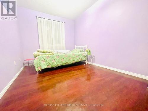 32 - 10 Cadham Boulevard, Hamilton, ON - Indoor Photo Showing Bedroom