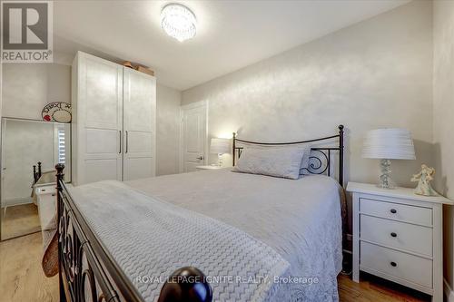 231 Rosemount Avenue, Toronto, ON - Indoor Photo Showing Bedroom