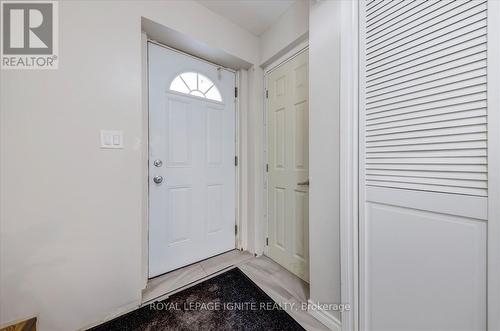 231 Rosemount Avenue, Toronto, ON - Indoor Photo Showing Other Room