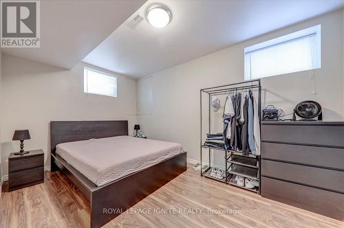 231 Rosemount Avenue, Toronto, ON - Indoor Photo Showing Bedroom